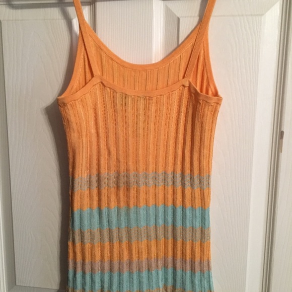 Classy WR strappy top - Picture 3 of 6